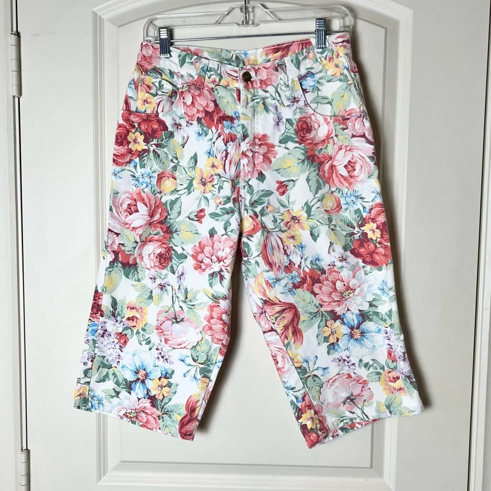 Vintage 90s Zena Floral Denim High Waisted Bermuda Shorts Size 13 USA